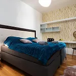 Golden Cat Appartement Praag
