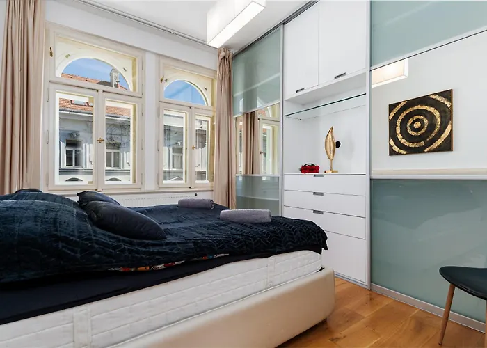 Golden Cat Apartamento *